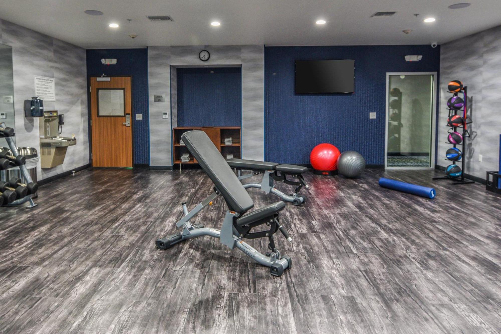 Fairfield Inn & Suites Ontario Rancho Cucamonga Dış mekan fotoğraf